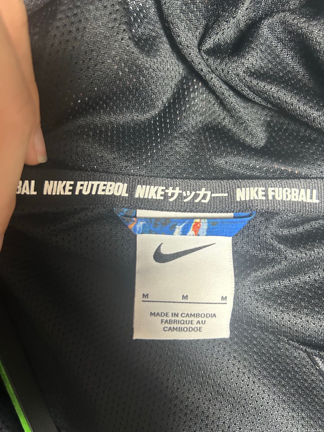 토트넘 나이키 바람막이 상품이미지3