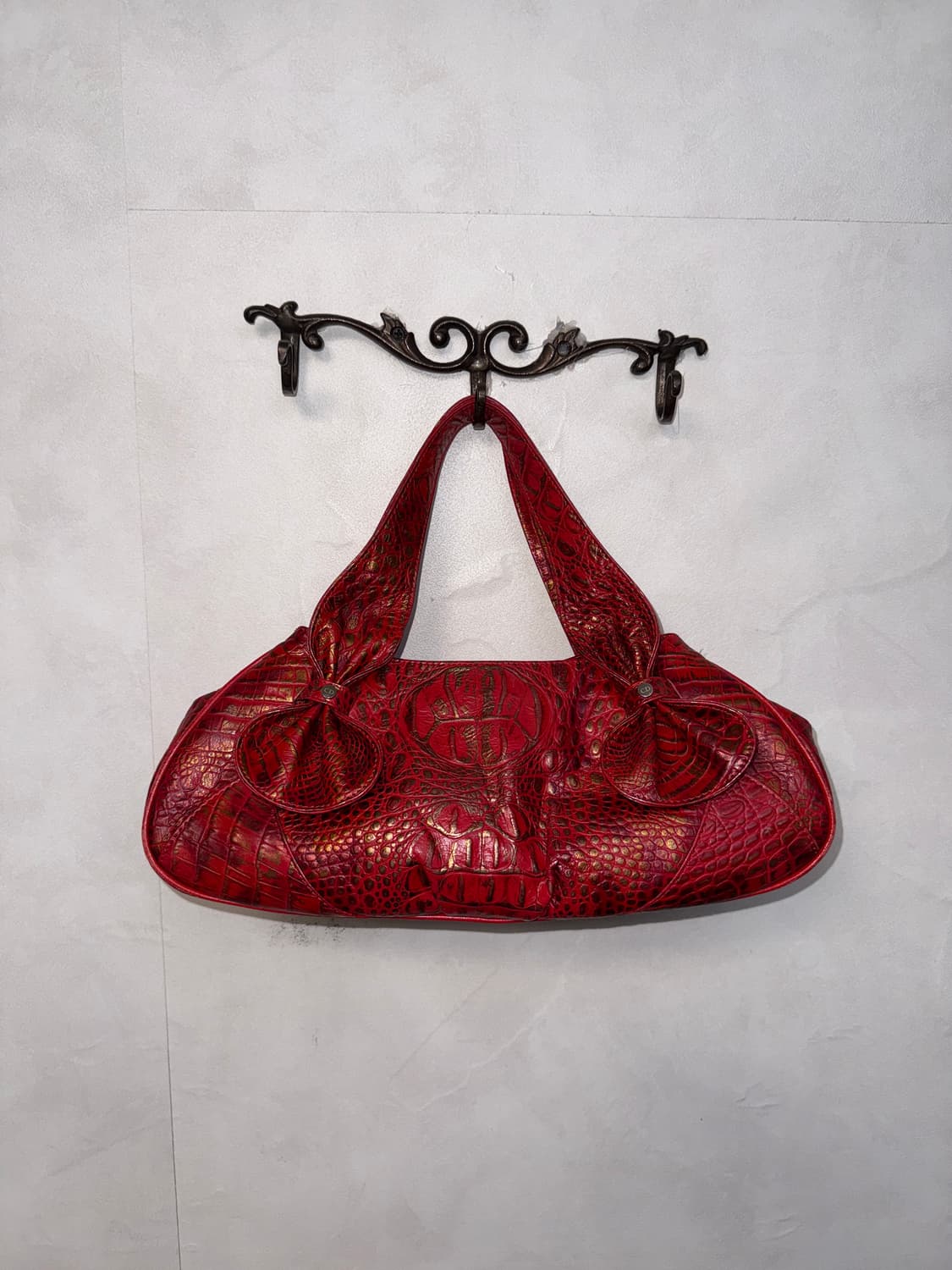 Metallic red gold python shoulder bag 상품이미지1
