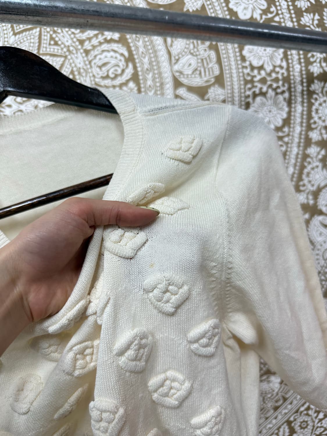 빈티지 여성 플라워 디테일 반팔 니트 상품이미지4