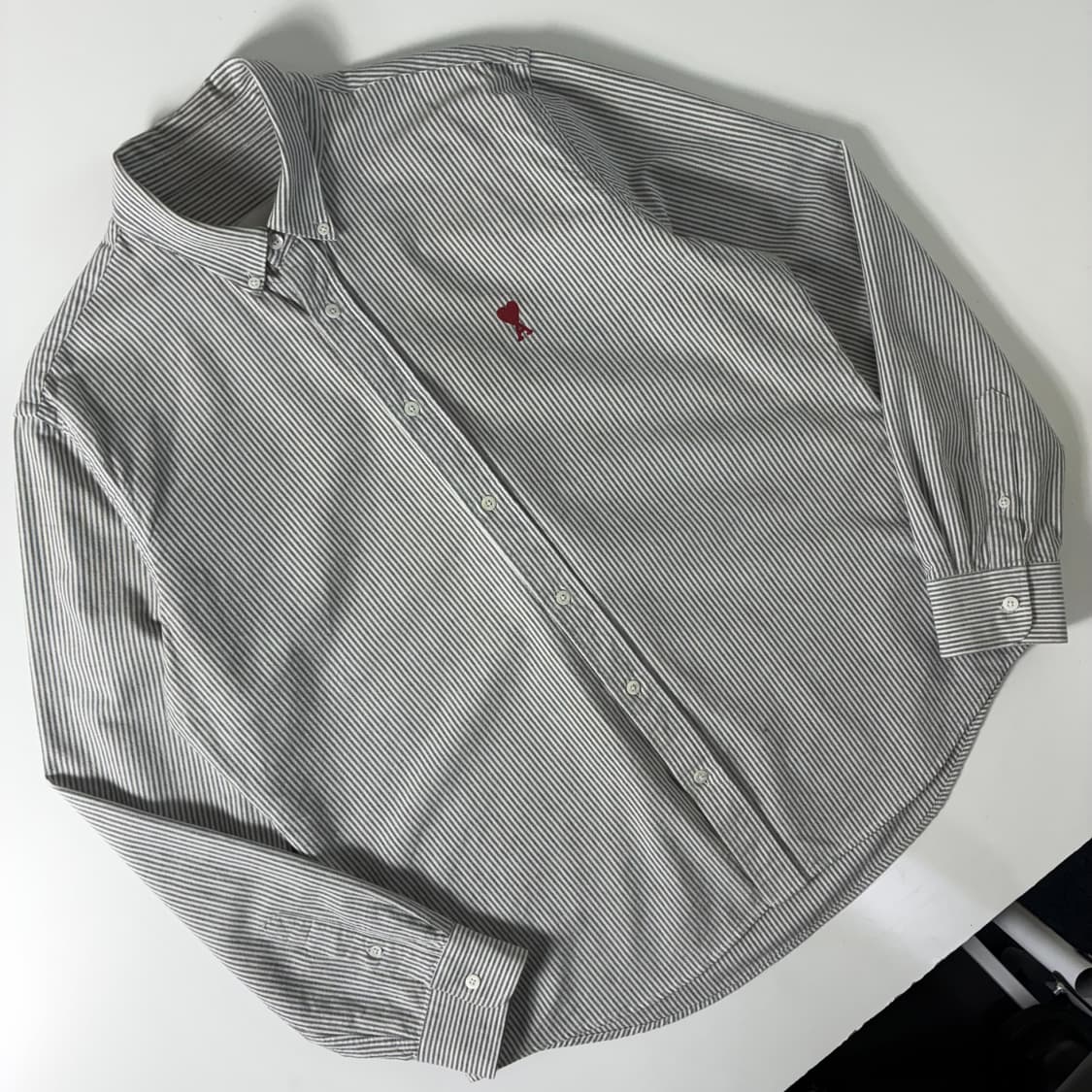 Ami  아미 스몰하트 스트라이프 옥스포드 셔츠  상품이미지2