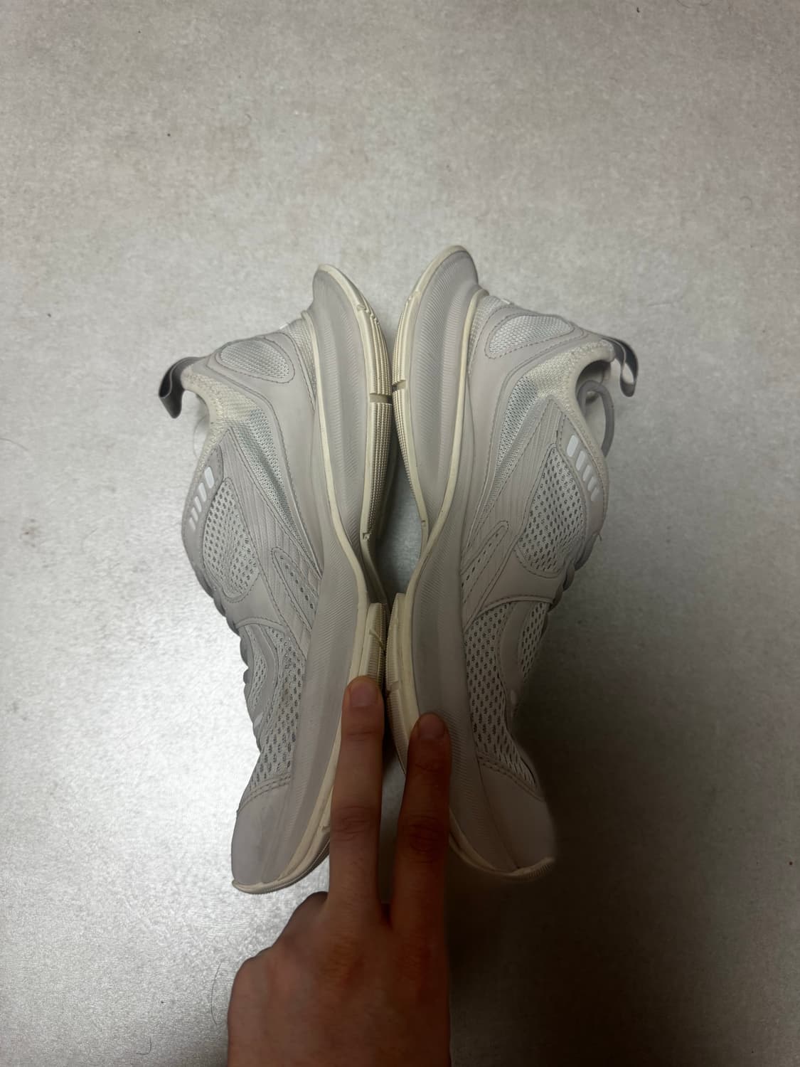 발렌시아가 서킷 스니커 42 상품이미지4