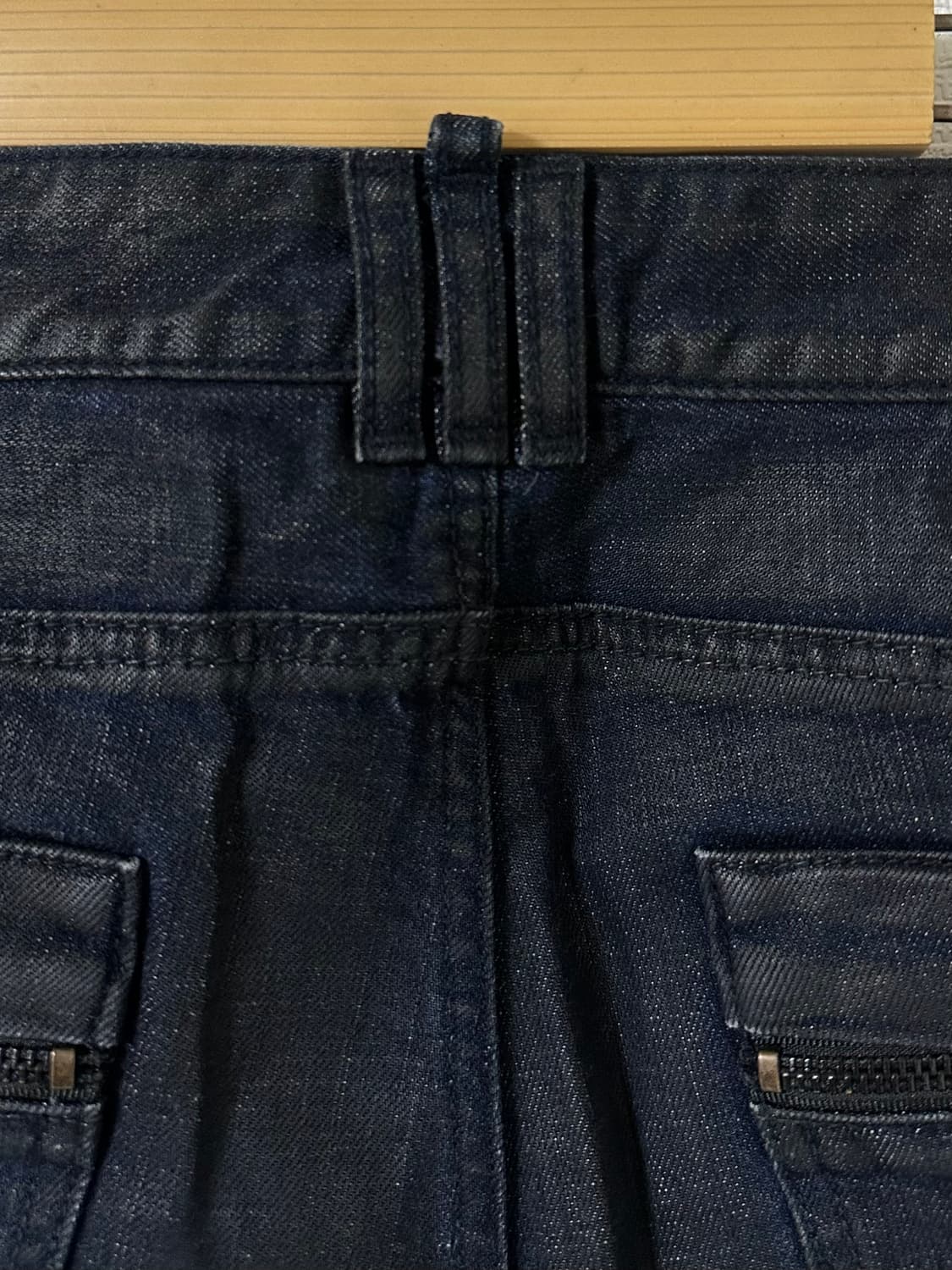 시스템 옴므 지퍼 디테일 슬림스트레이트 다크 데님팬츠 상품이미지7