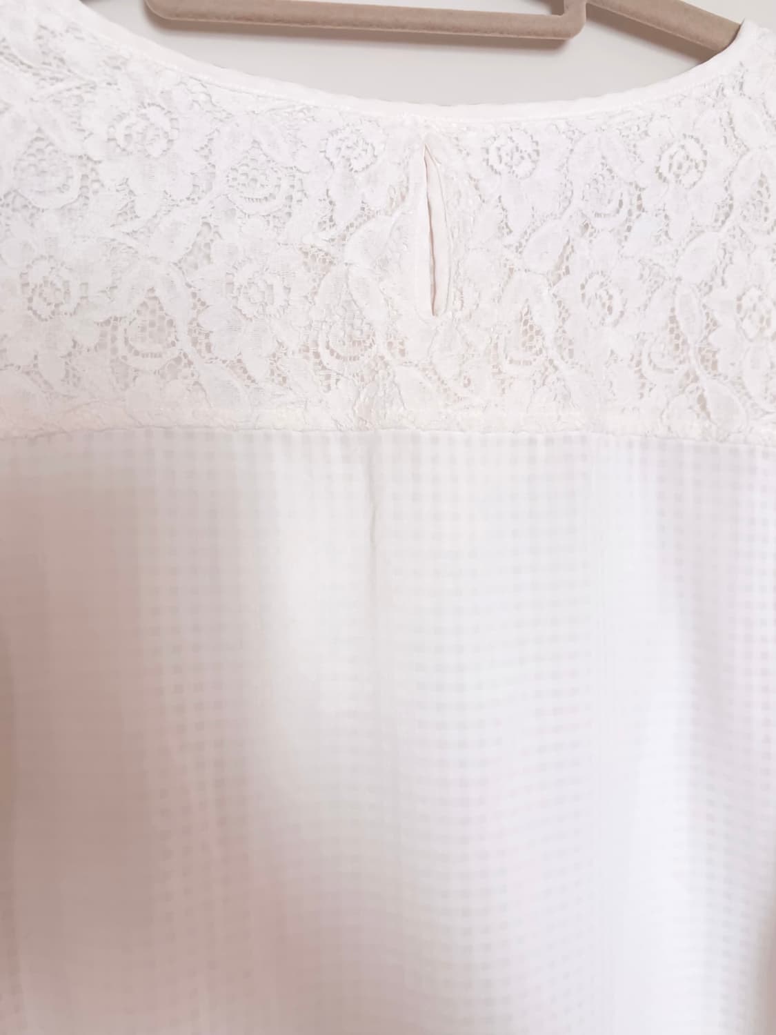 여리여리 화이트 체크 프릴 달천깔 블라우스 상품이미지4