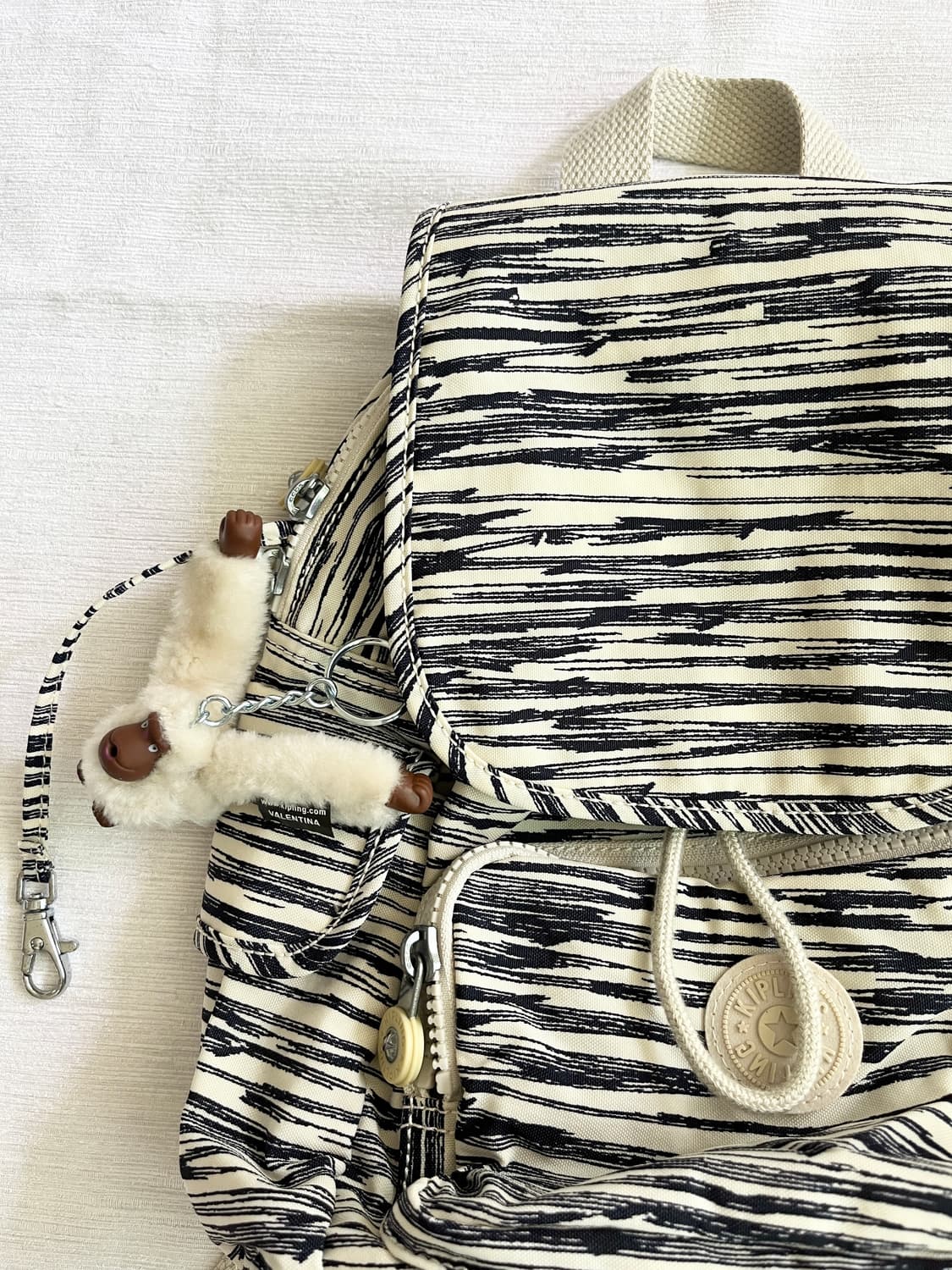 키플링 시티팩 미니 (stripe) 상품이미지3