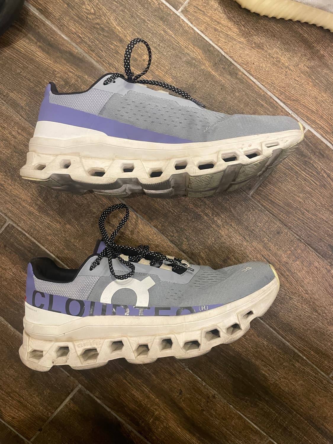 옴 런닝 클라우드 몬스터 285 상품이미지1