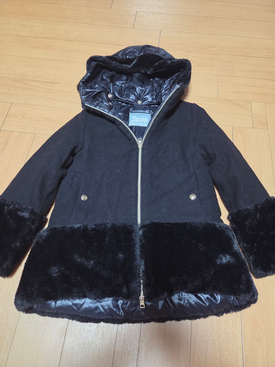 에르노 여아 네이비 퍼 코트 10A
 상품이미지1