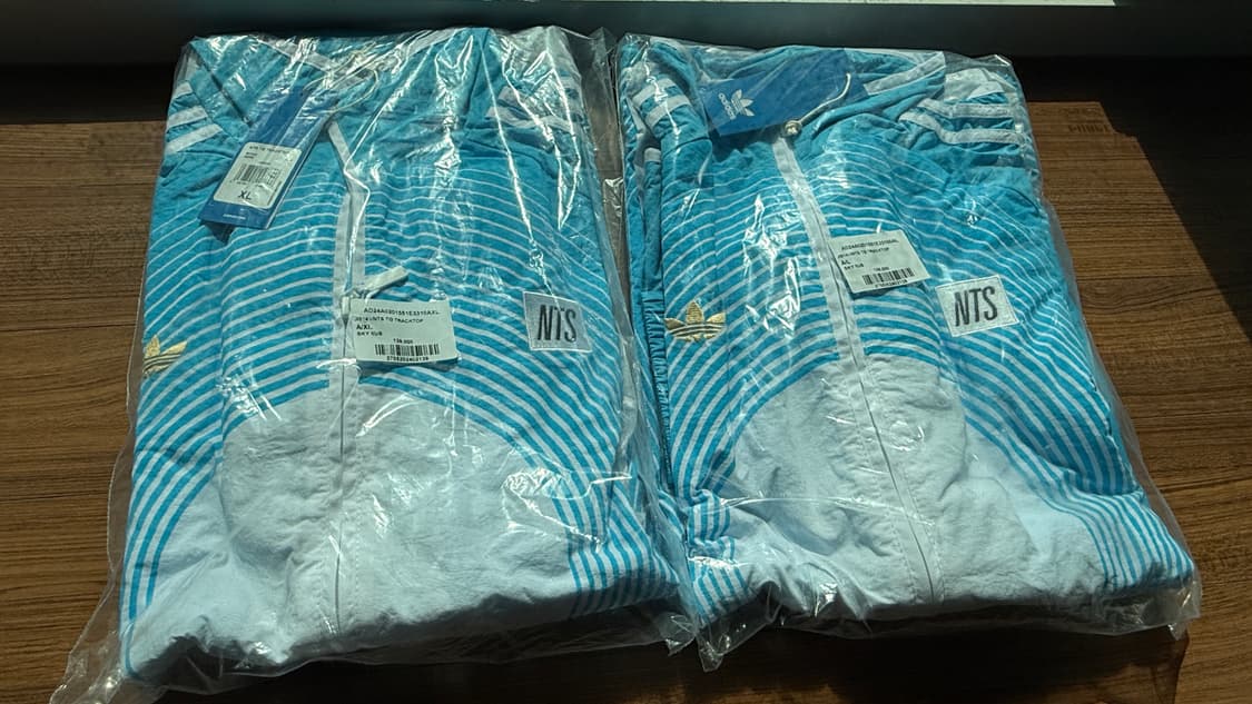 아디다스 NTS RADIO 트랙탑 상품이미지3