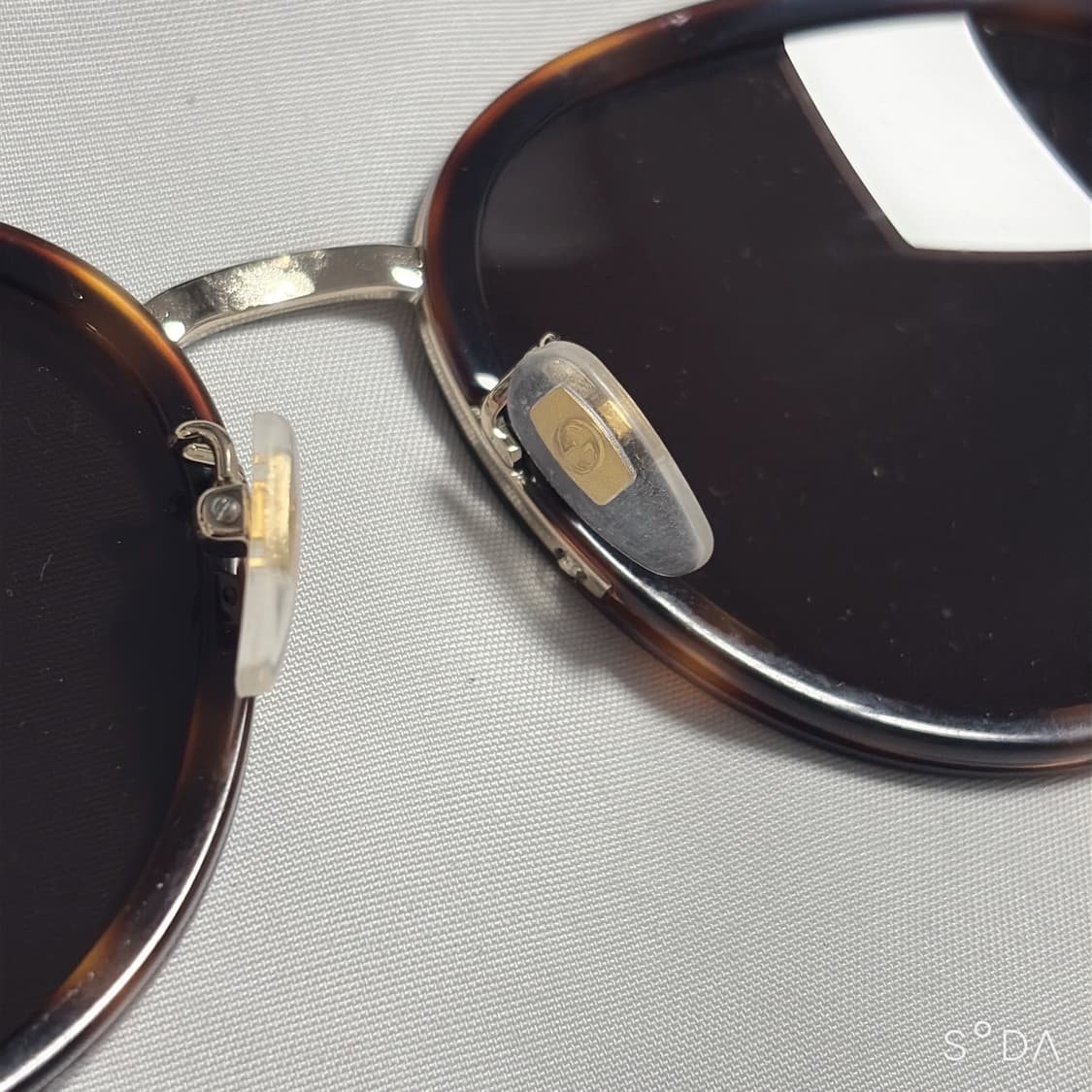 구찌 뿔테 선글라스 상품이미지6