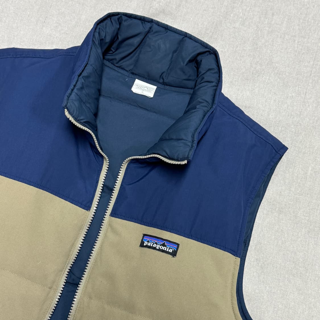 파타고니아 리버시블 양면 배색 패딩 베스트 S 상품이미지2
