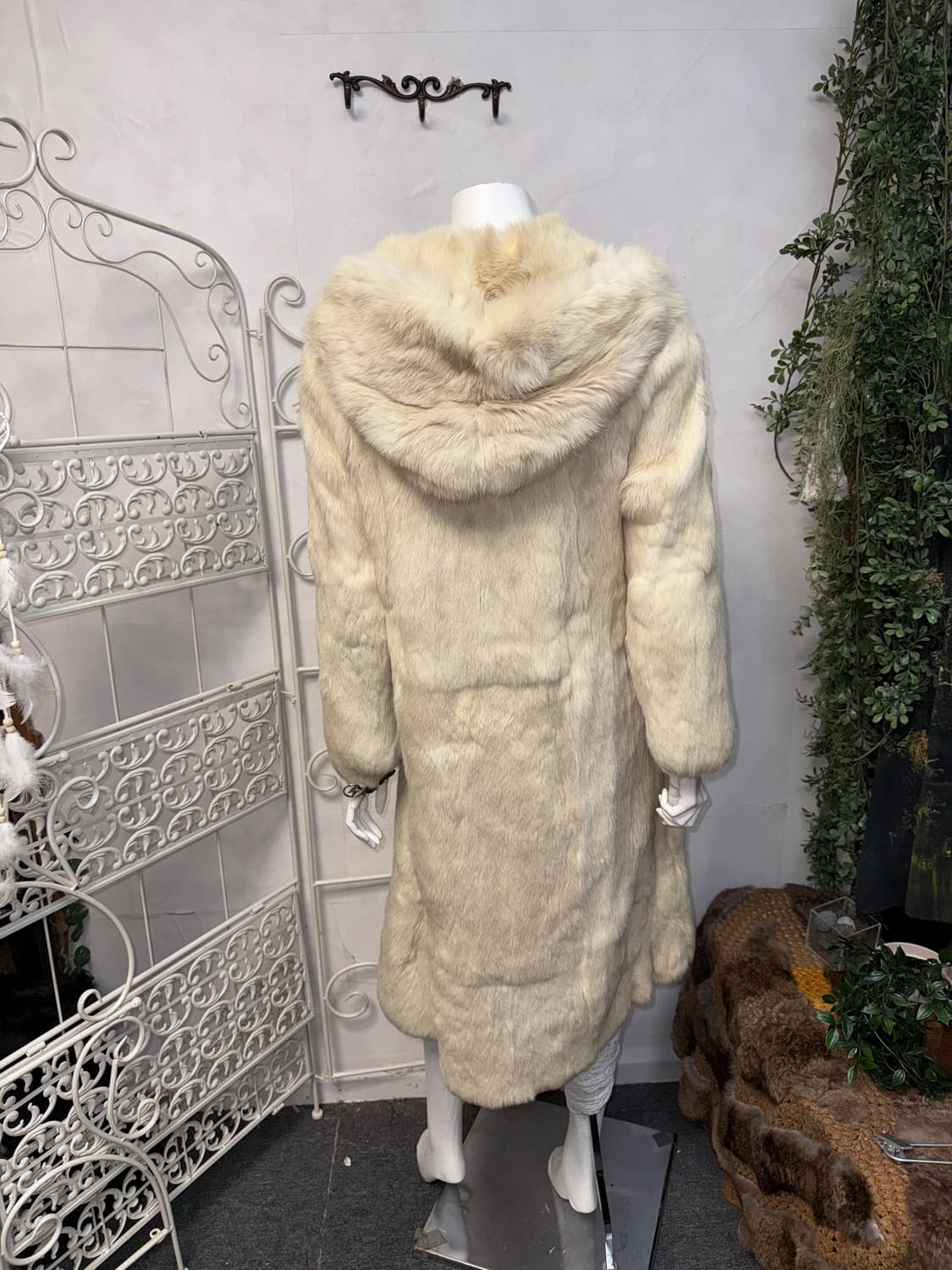 Ivory rabbit fur maxi hood coat 상품이미지2