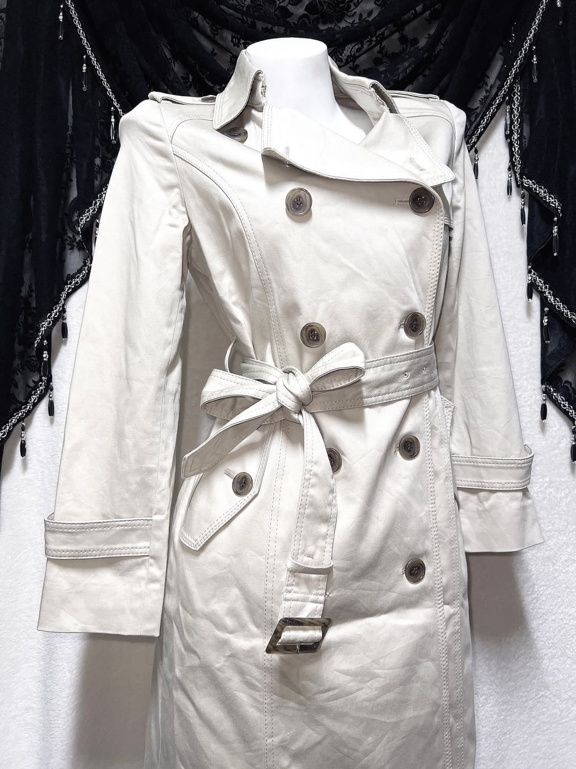 핑키앤다이안 로맨틱갸루 로걀 라떼 모카베이지 견장 트렌치코트 자켓 핀터 상품이미지3