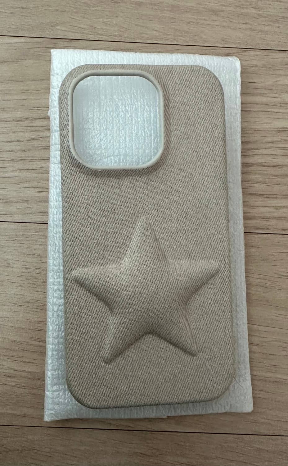 더소프트아이보리 the soft ivory 별 케이스 (아이폰14 pro 상품이미지2