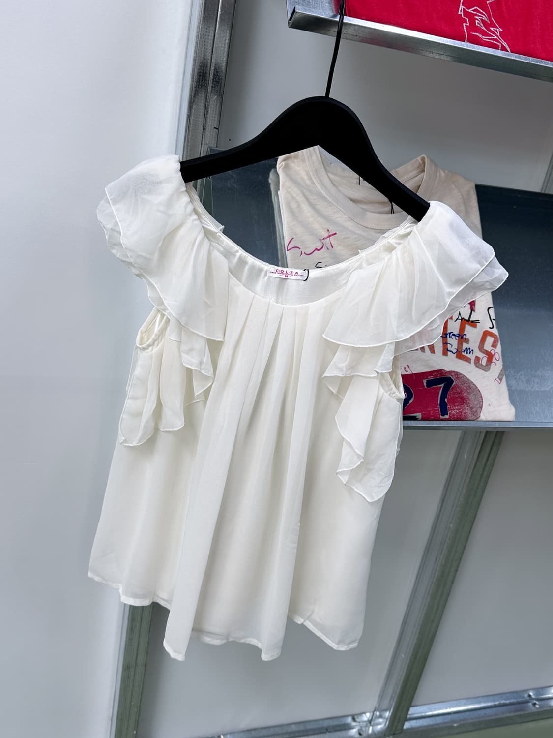 ivory frill sleeve top 상품이미지1