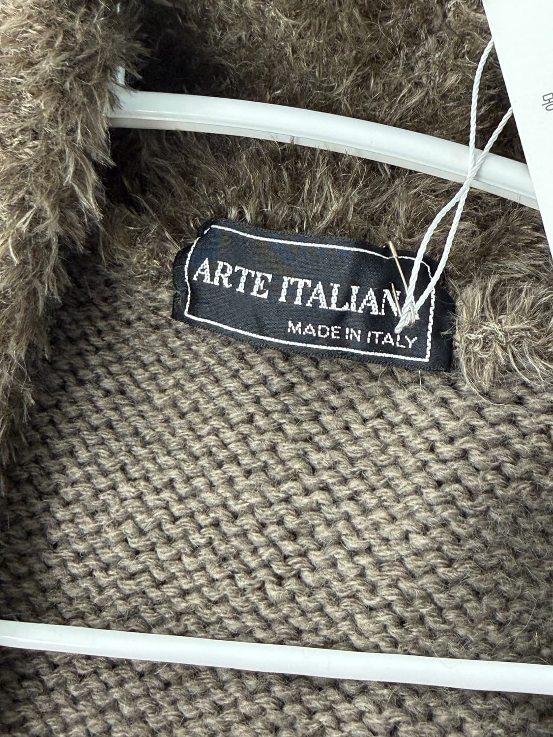 이태리 퍼 디테일 니트가디건 상품이미지10