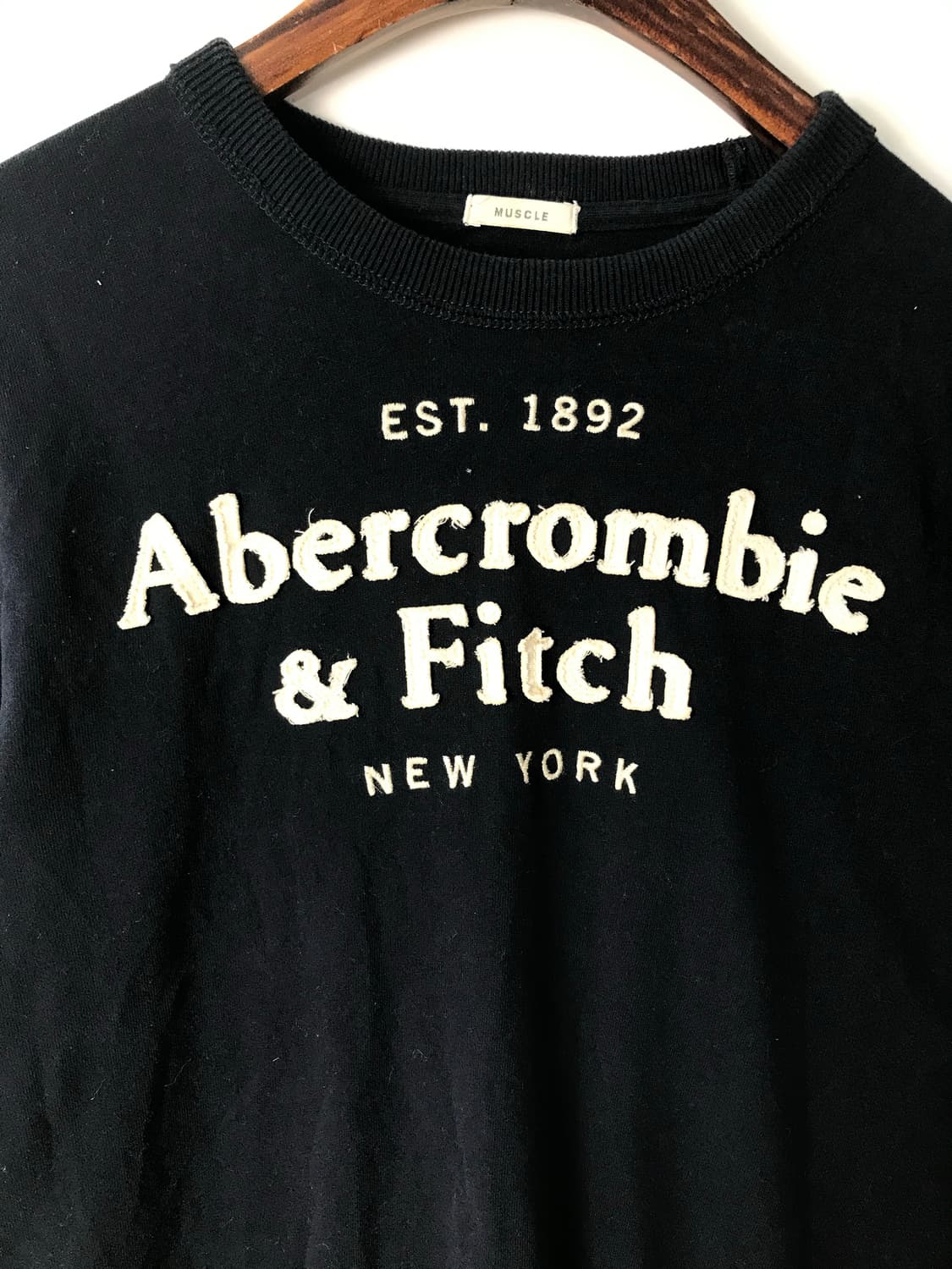 아베크롬비 y2k 와투케 네이비 롱 슬리브 긴팔티 상품이미지3