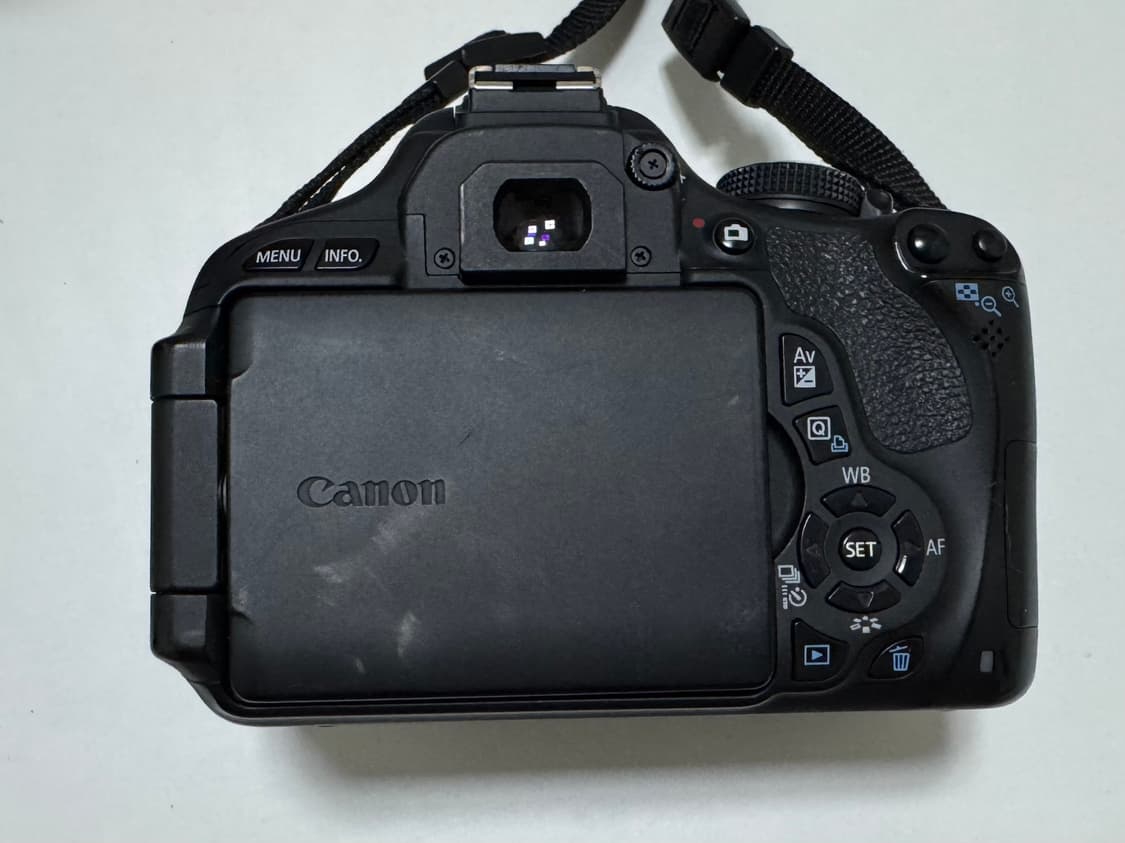 캐논 EOS 600D 풀박 + 18-55mm 렌즈 상품이미지6