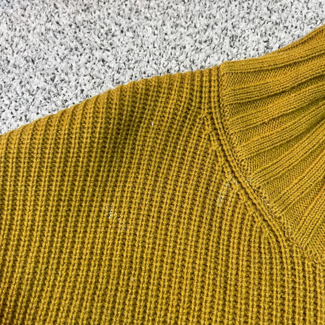 솔리드옴므 베이직 하이넥 니트  상품이미지5