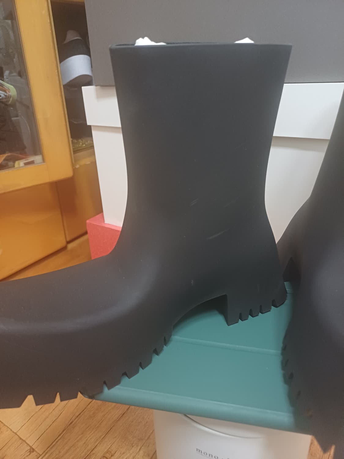 발렌시아가 트루퍼 38 상품이미지3