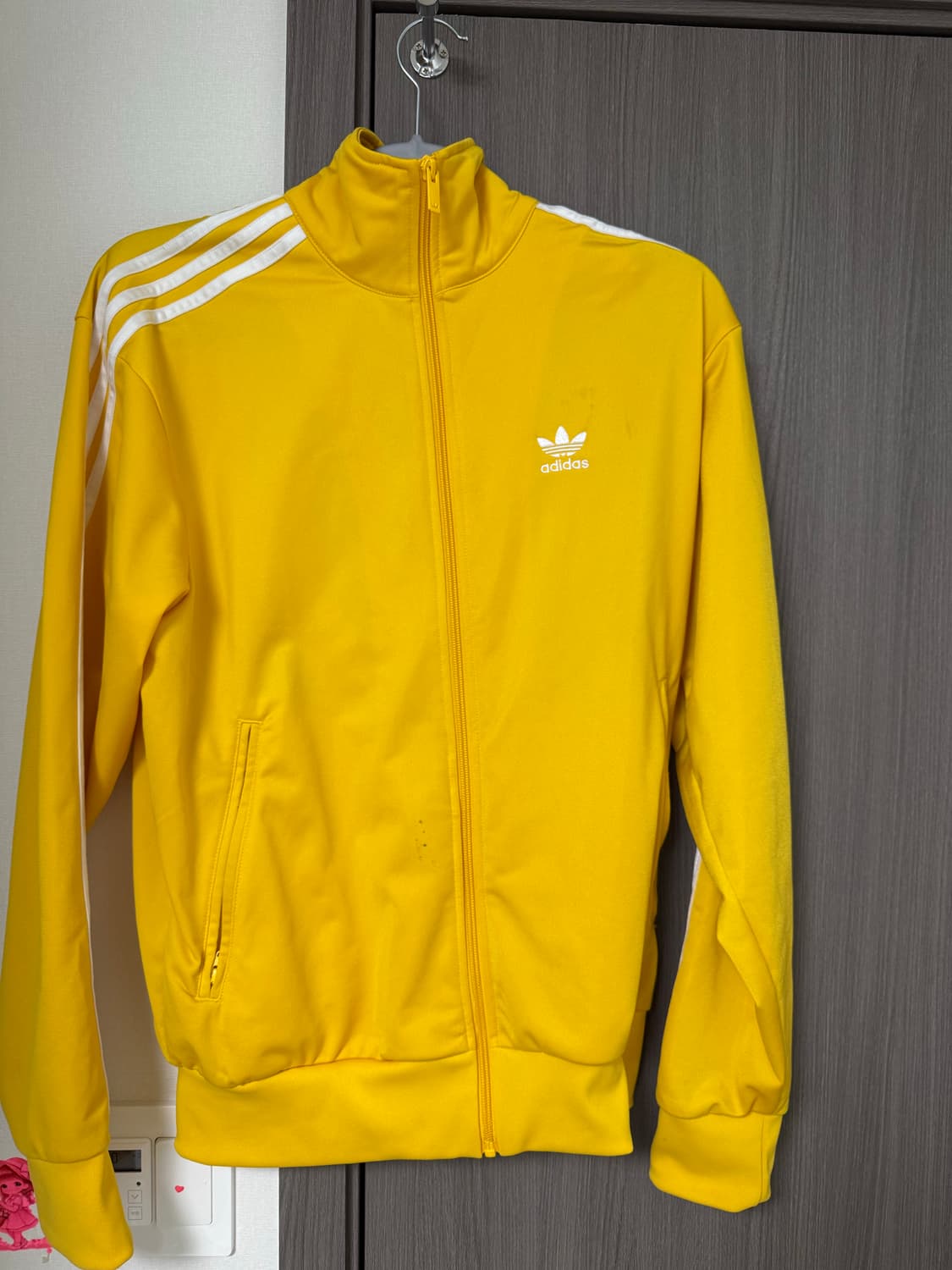 아디다스 노랑 트랙탑 상품이미지1