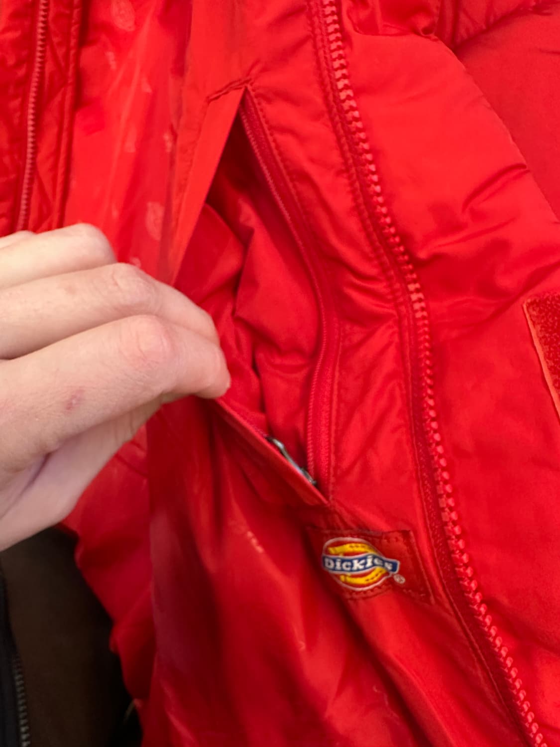 XL) 디키즈 레드 폴리 하프 패딩 상품이미지6