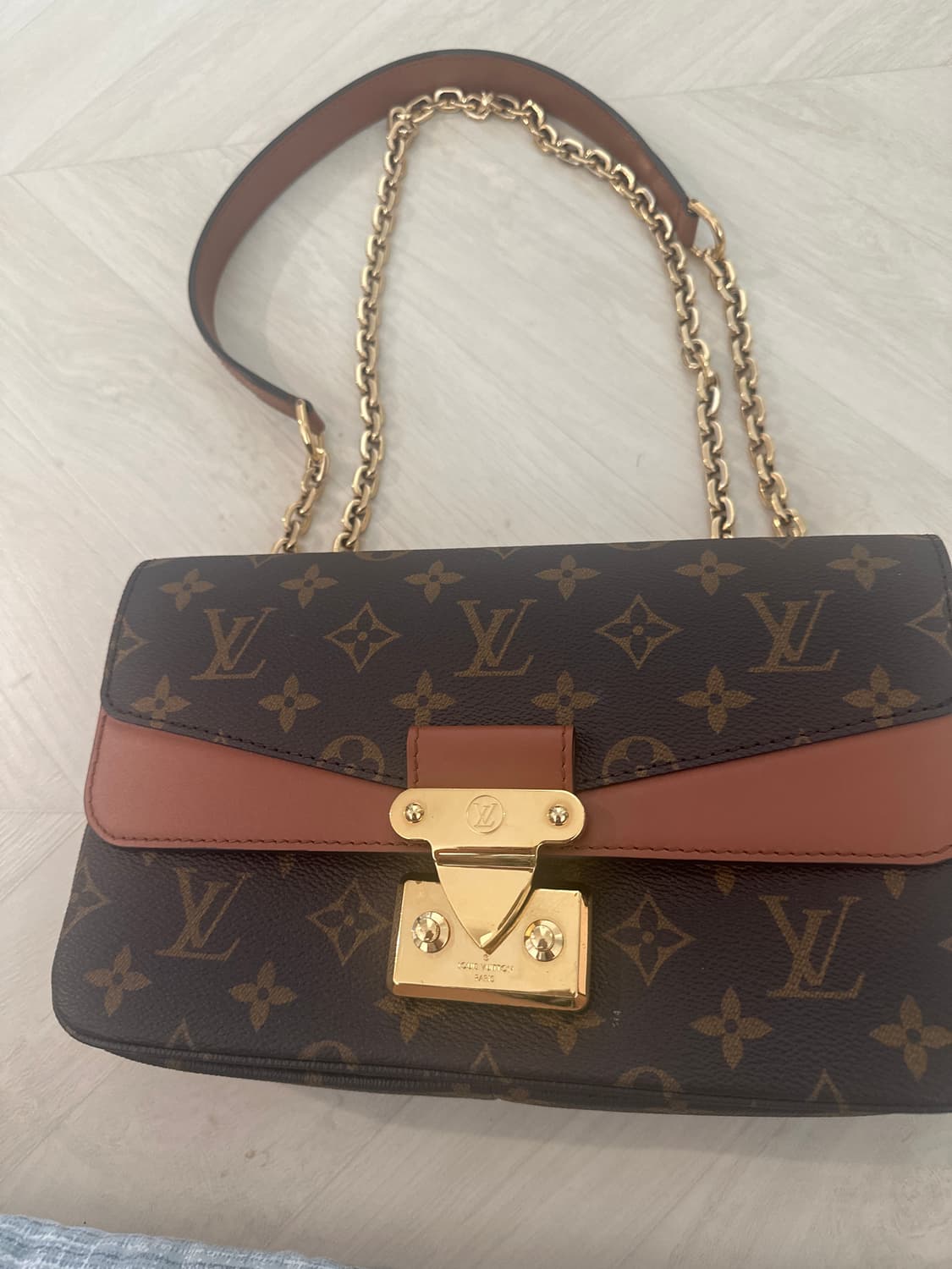 루이비통숄더백 상품이미지2