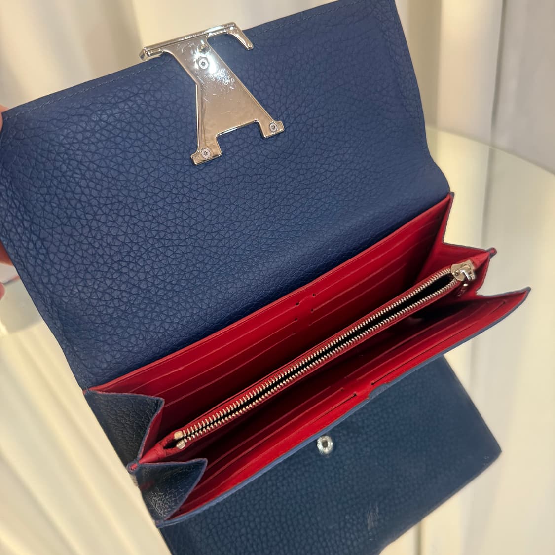 루이비통 토뤼옹 카퓌신 장지갑  상품이미지6