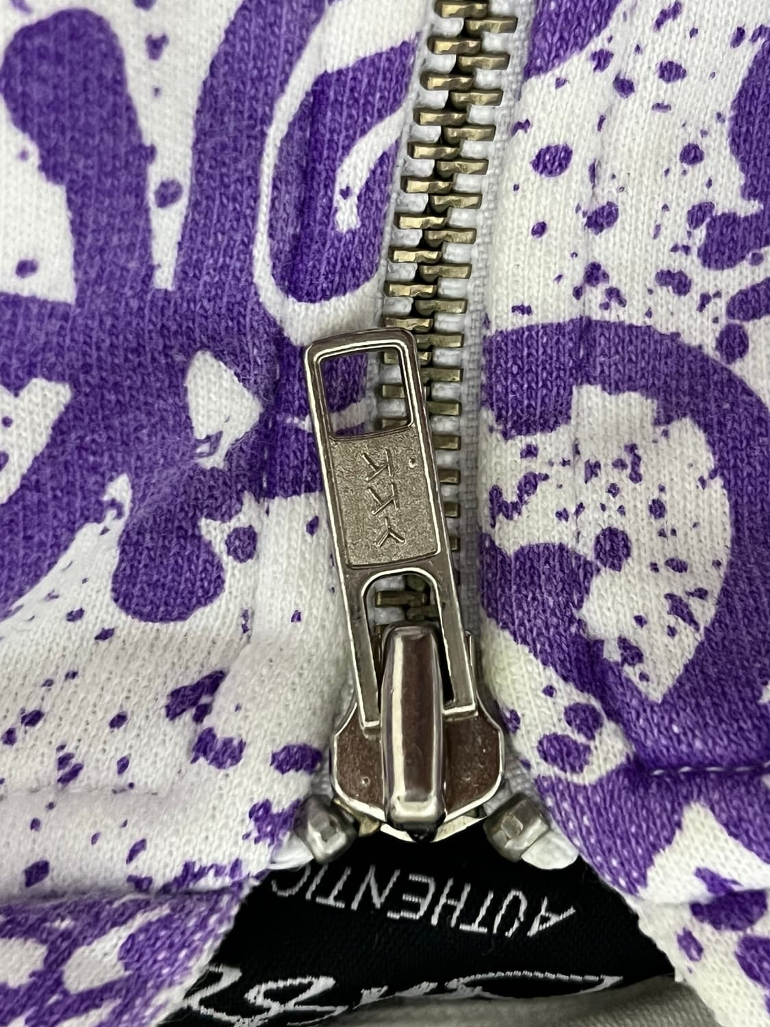 스투시 낙서 후드집업 상품이미지3