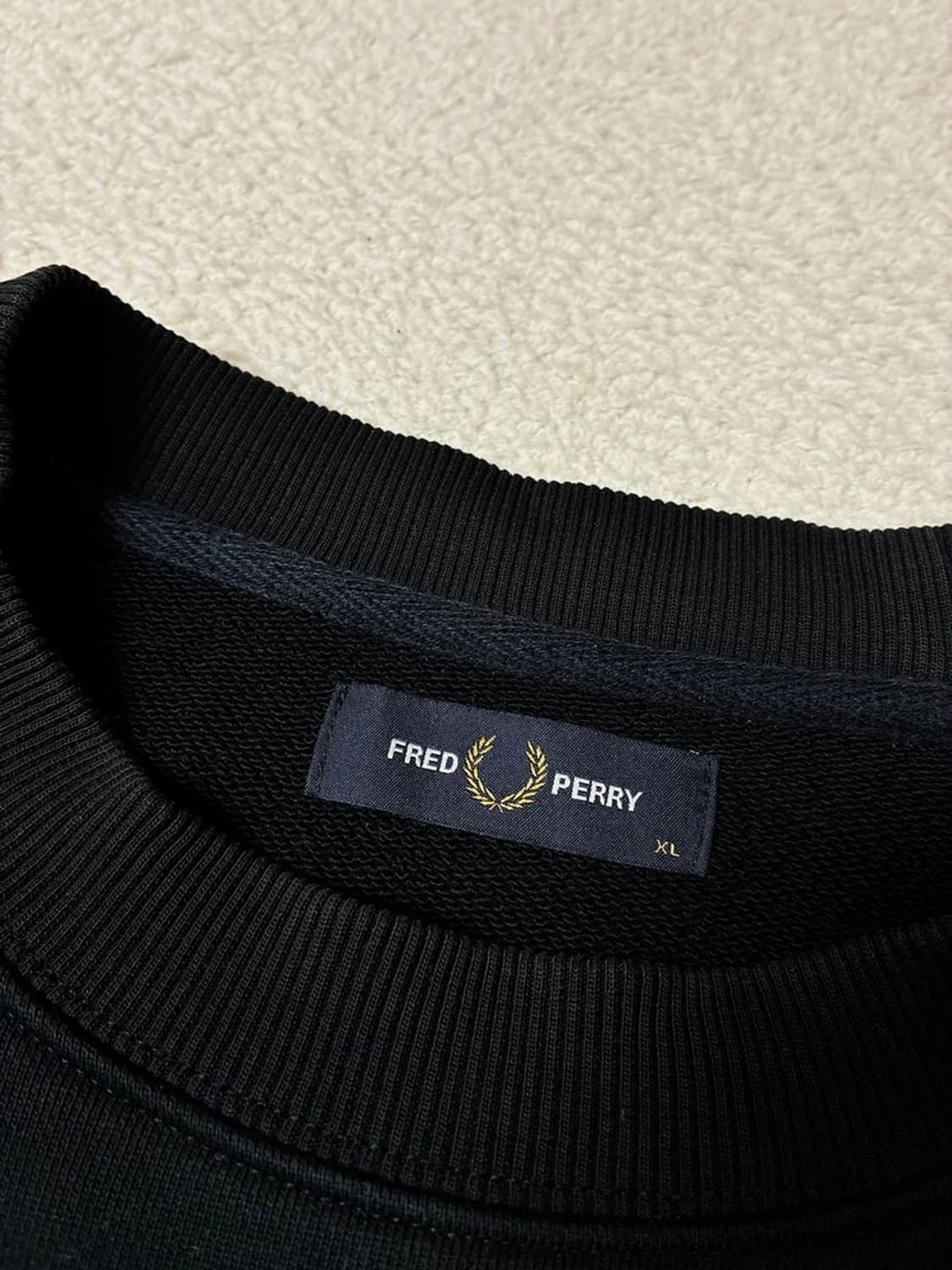 프레드페리 21FW 베이직 로고 스웻 맨투맨 PN7926 상품이미지5