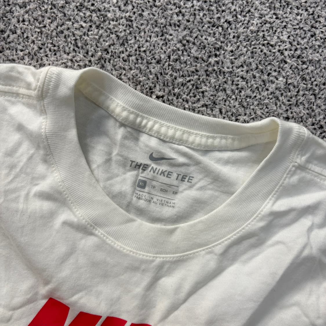 XS 나이키 빅로고 반팔 티셔츠 0402J 상품이미지2
