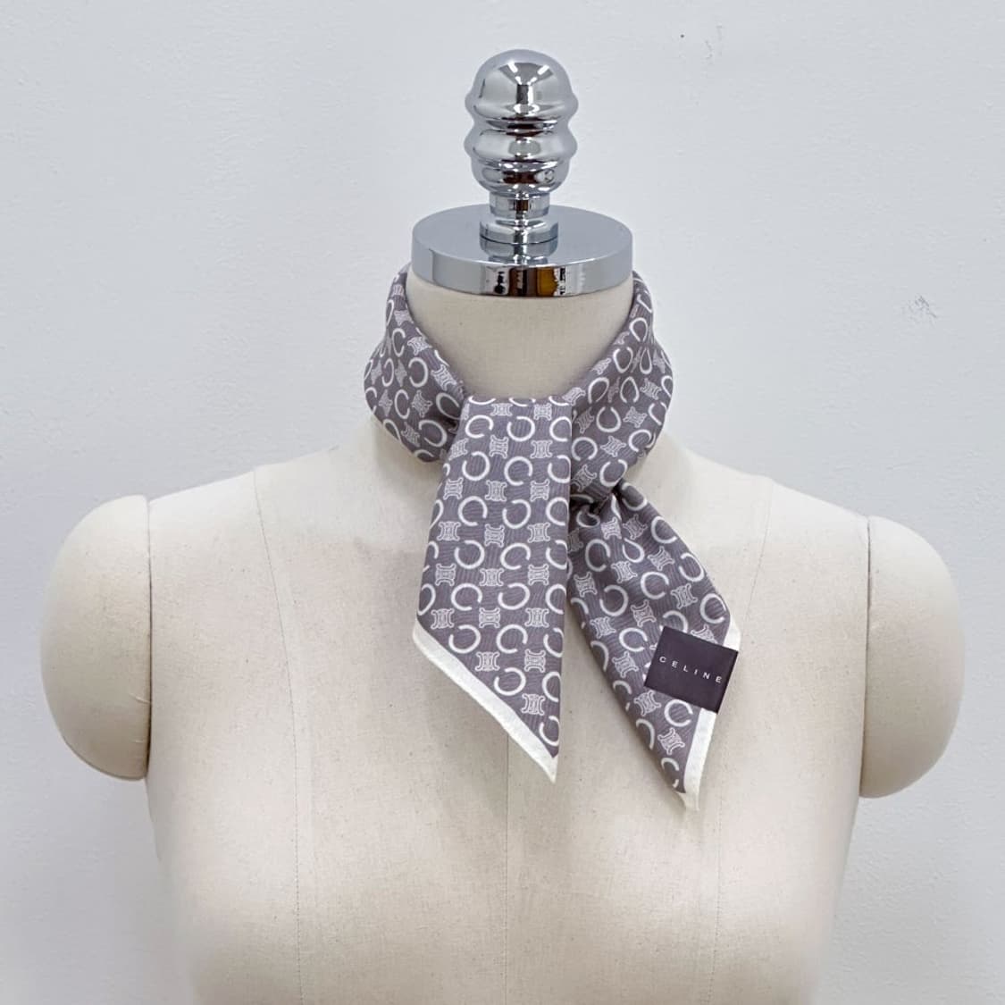 (새상품) celine / 셀린느 쁘띠스카프 손수건 상품이미지6