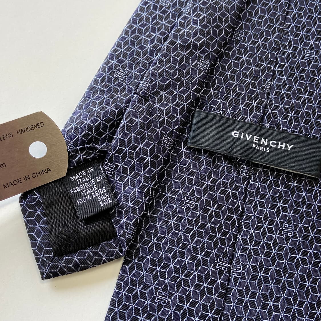지방시 정품 명품 모노그램 넥타이 (GIVENCHY) 8.3cm 상품이미지5