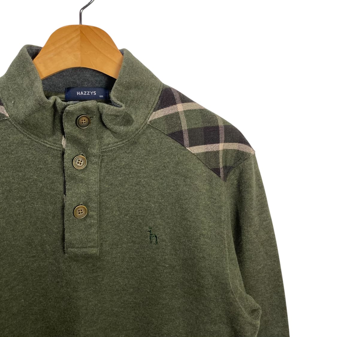 헤지스 카키 버튼 니트 상품이미지3