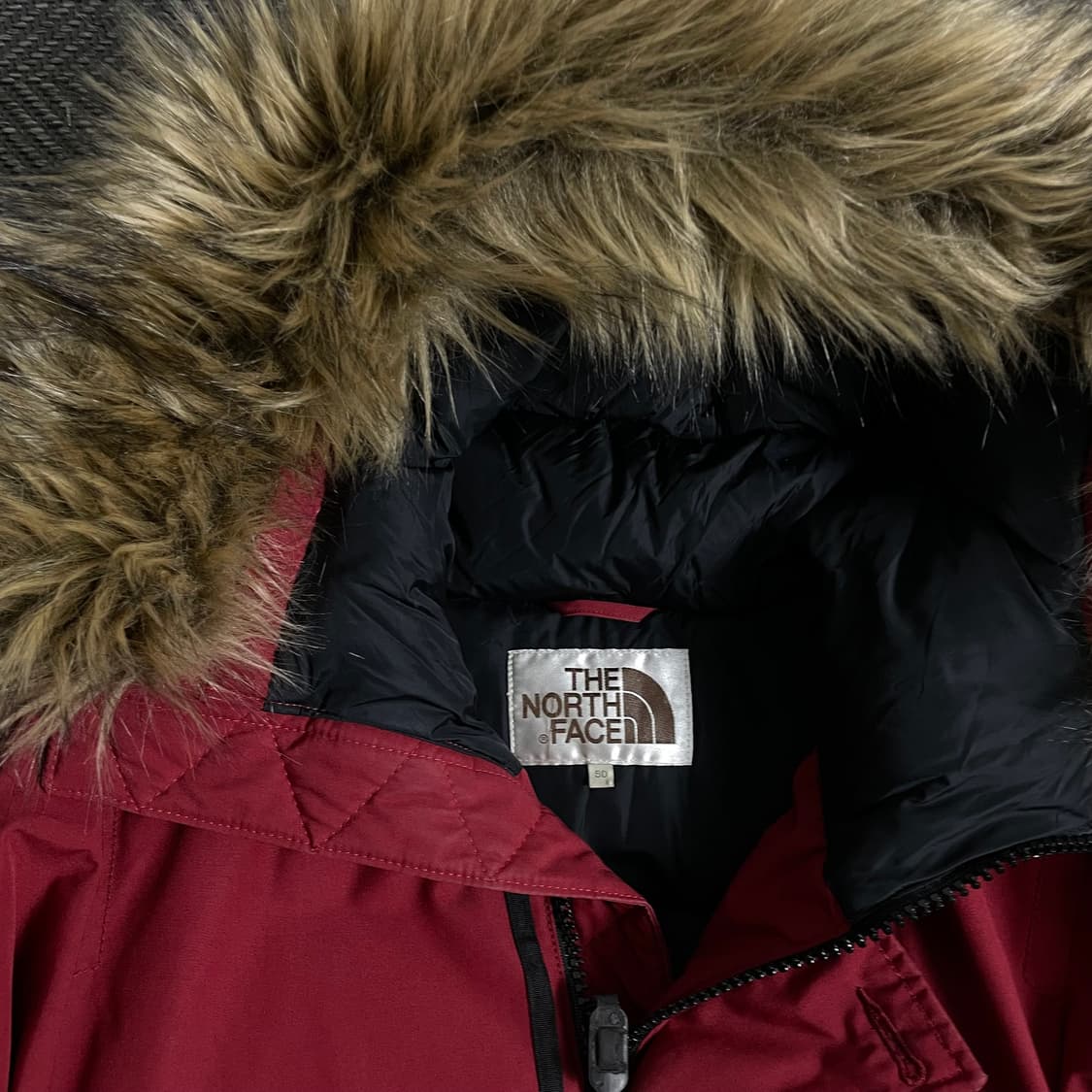 노스페이스 화이트라벨 라쿤 푸퍼 마운틴 다운 파카o 3869 상품이미지5