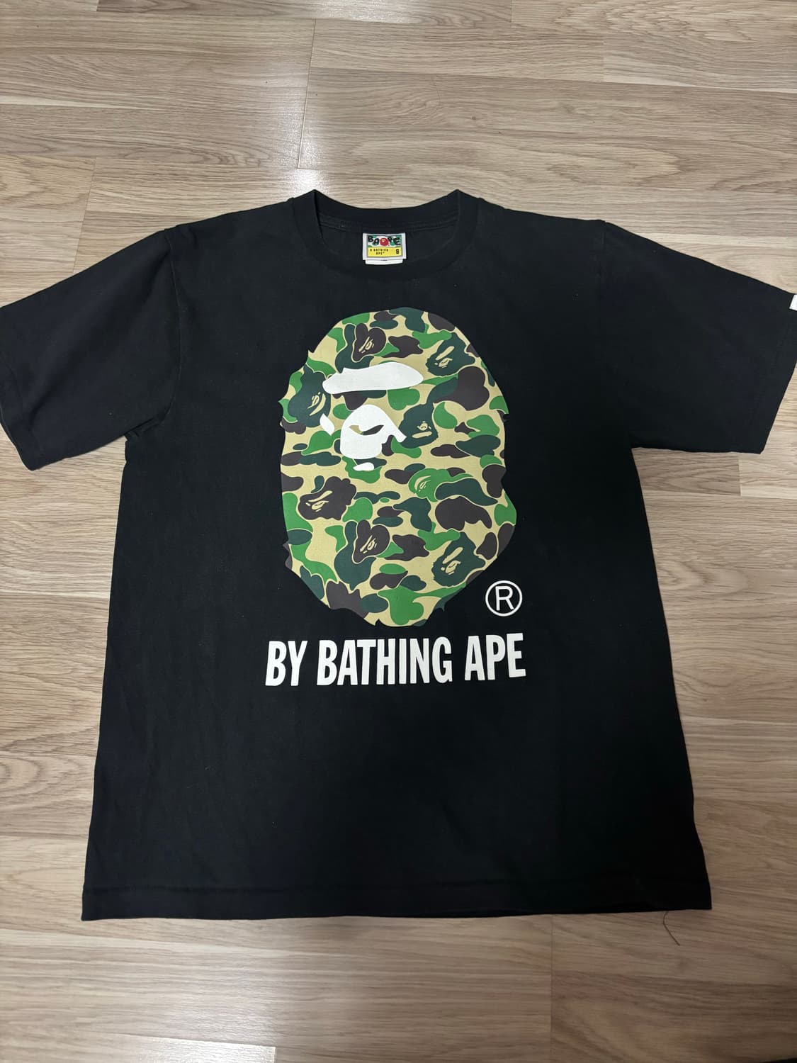 베이프 Bape 카모 바이 베이싱 에이프 티셔츠 블랙 그린 상품이미지1