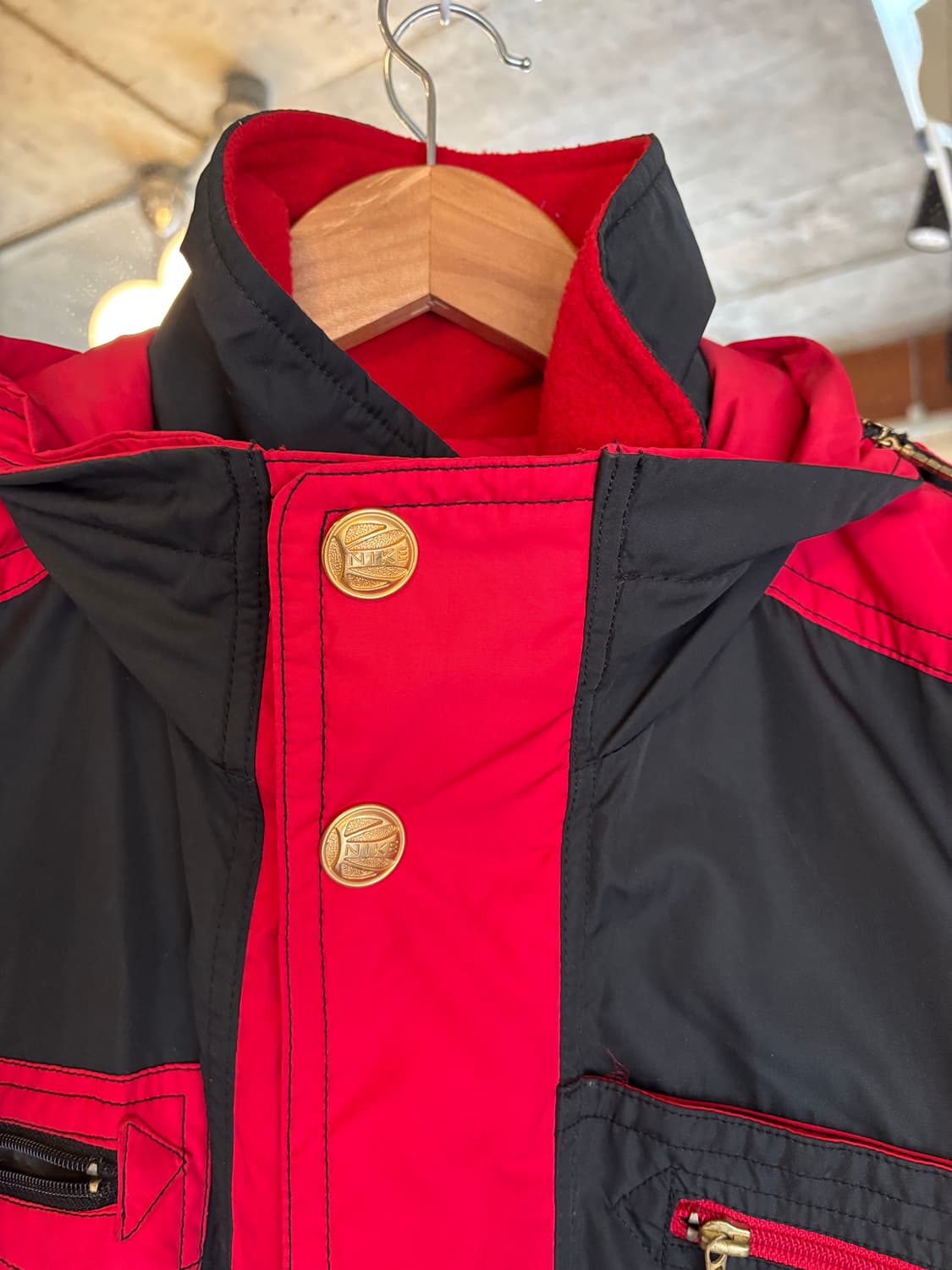 나이키 스포츠 스키 자켓 블랙/레드 상품이미지3