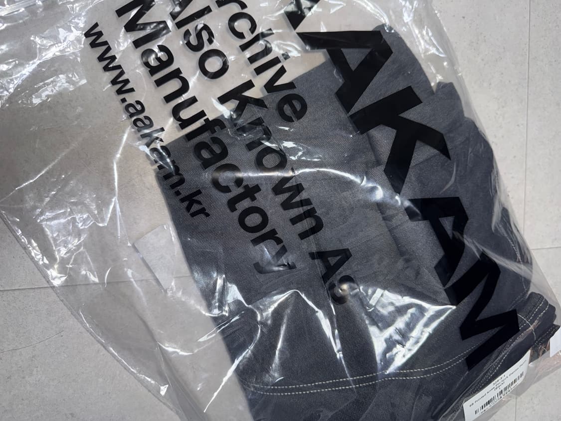 아캄 98 Printed Knee Pin-tuck Denim Pant 상품이미지2