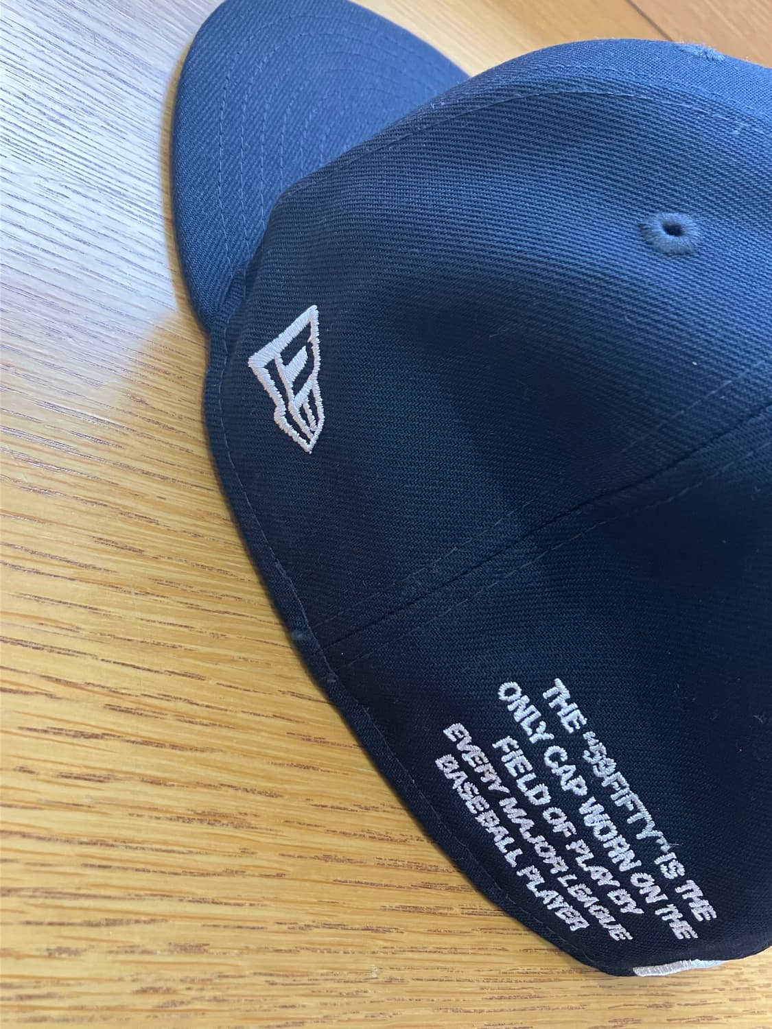 뉴에라 59FIFTY 네이비 모자 상품이미지4