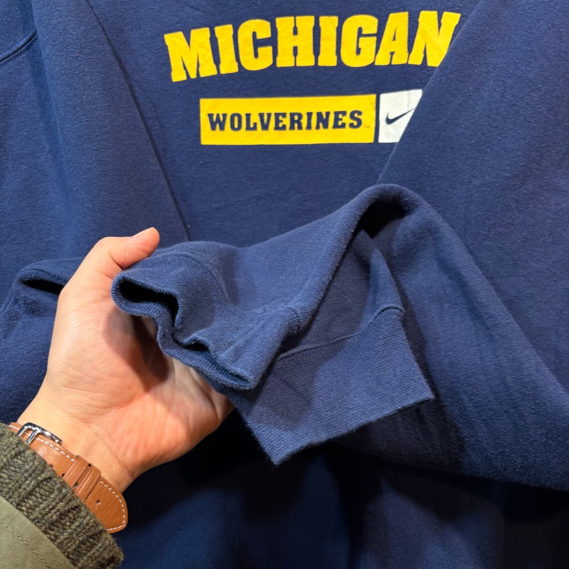 [XL] NIKE 나이키 MICHIGAN 미시간 스웻 셔츠 상품이미지3