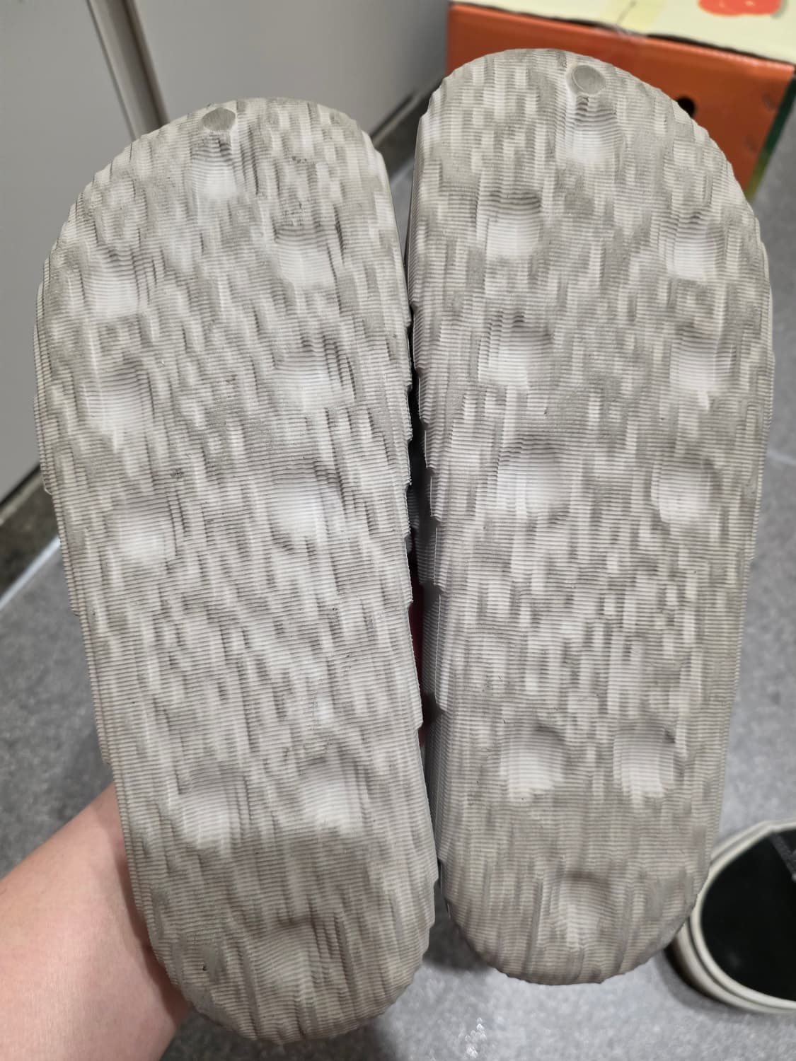 아디다스 아딜렛 1회착용 상품이미지3