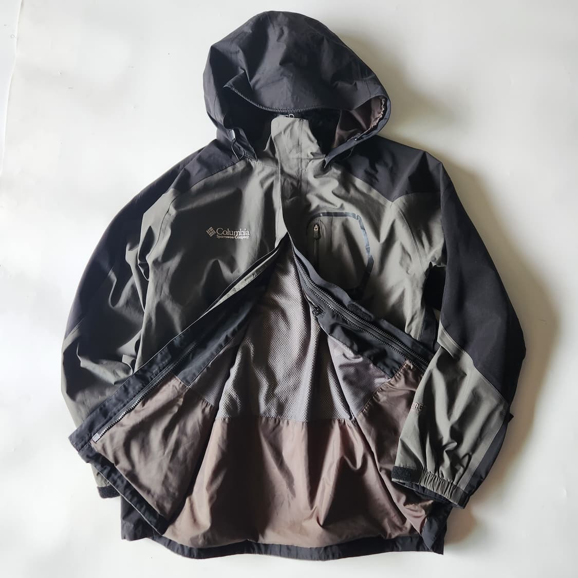 콜롬비아 티타늄 고어텍스 시멘트 자켓 상품이미지2