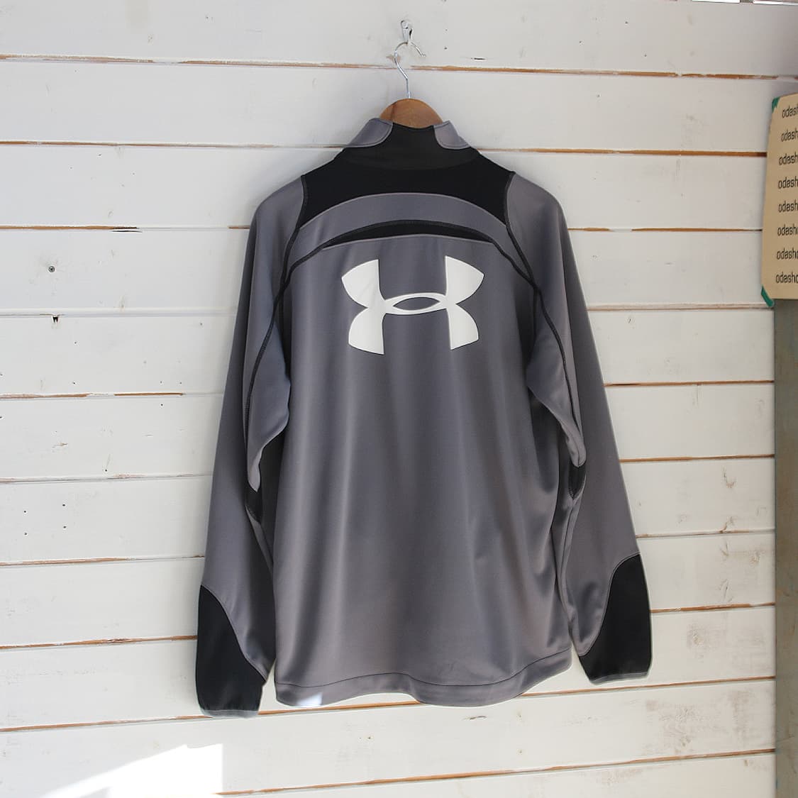 (착용컷) 언더아머 트랙 자켓 (남성용 105) 상품이미지2