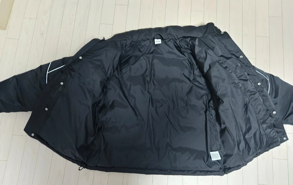 슈프림 조던 콜라보 패딩 상품이미지5