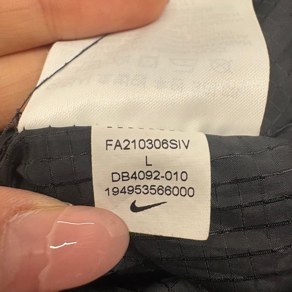 [정품/L,100] 나이키 러닝 바람막이 후드 블랙 b17 상품이미지7