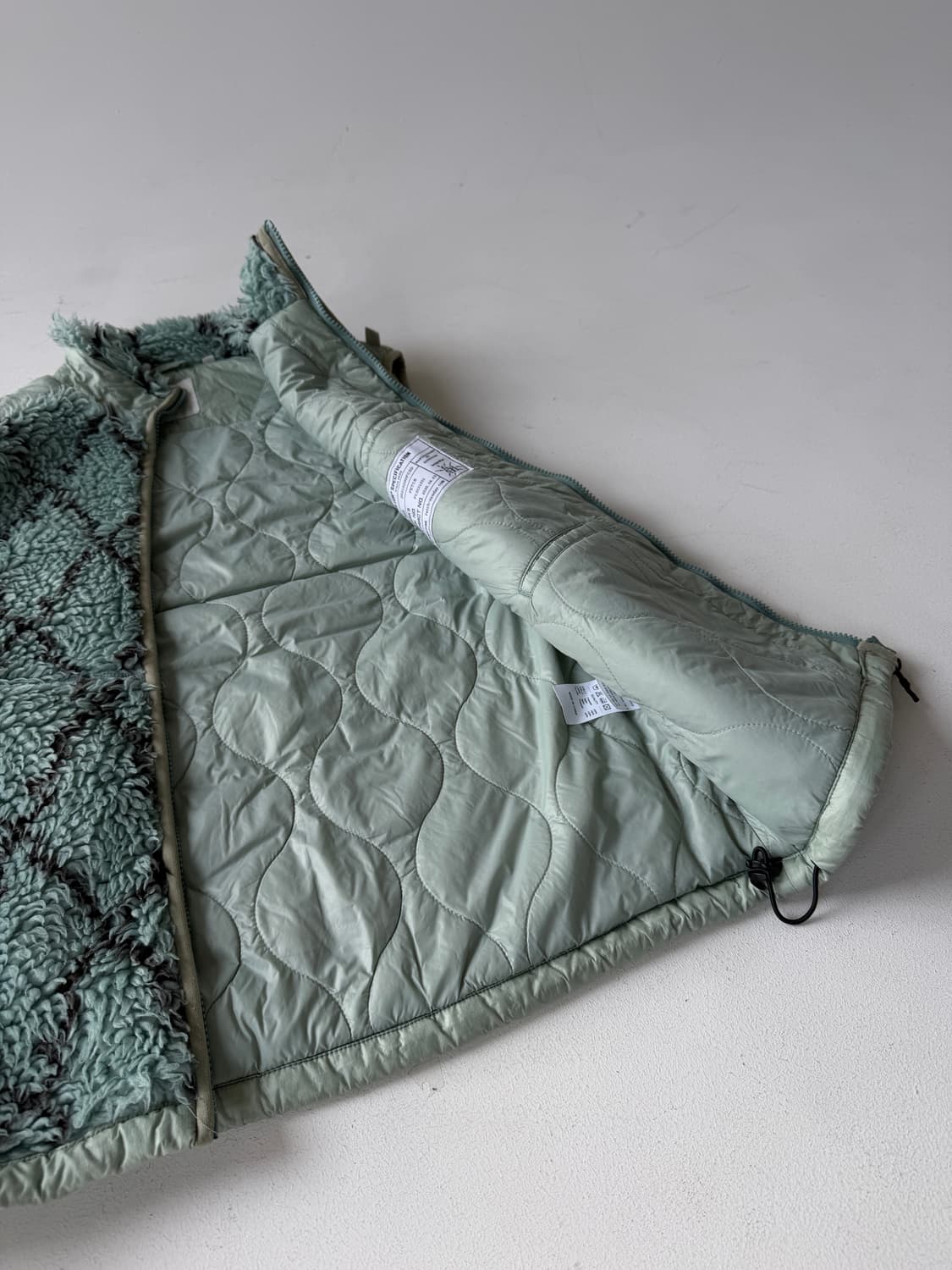 FETCH PRIMALOFT® SHERPA VEST GREEN 상품이미지4