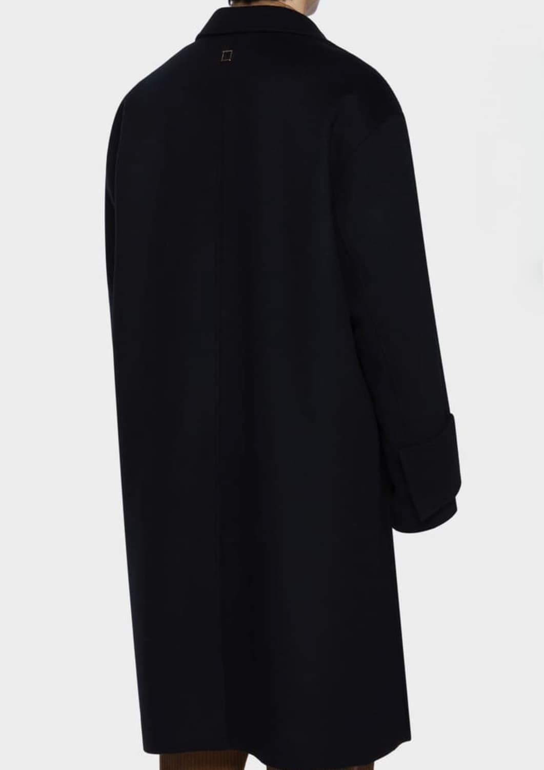 우영미 커프스 디테일 178 코트 블랙 50 (택,옷걸이⭕️) 상품이미지6