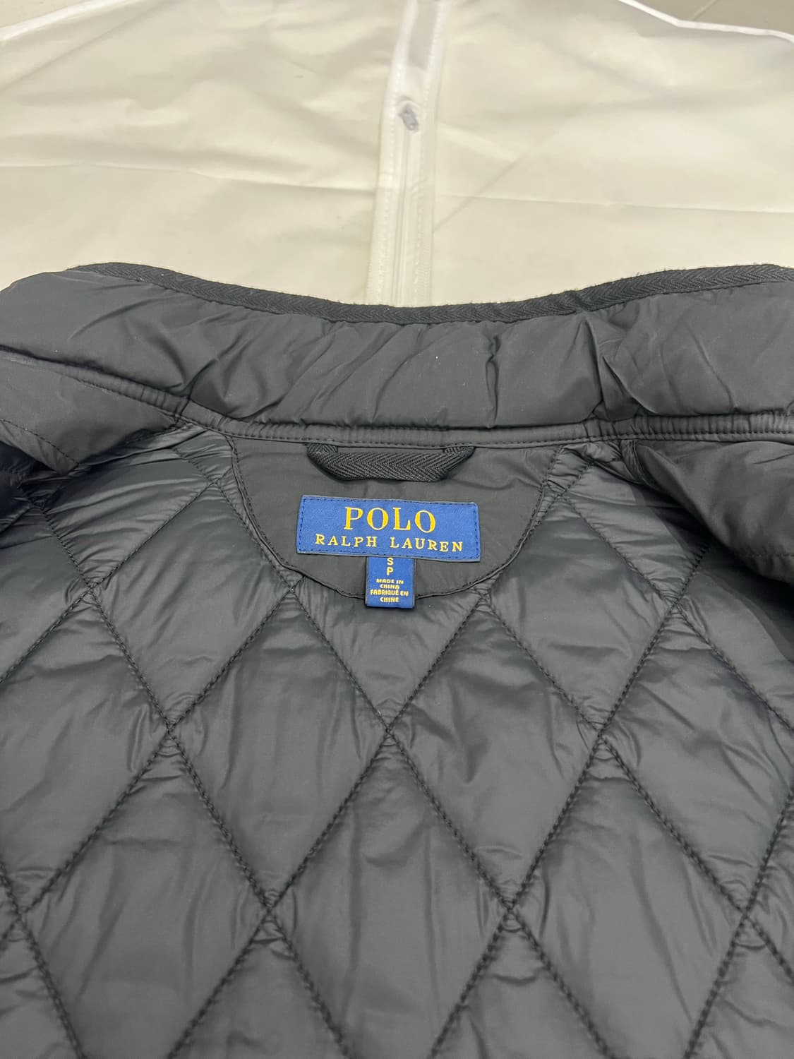 폴로 랄프로렌 퀼팅 베스트 블랙 (S size) 상품이미지9