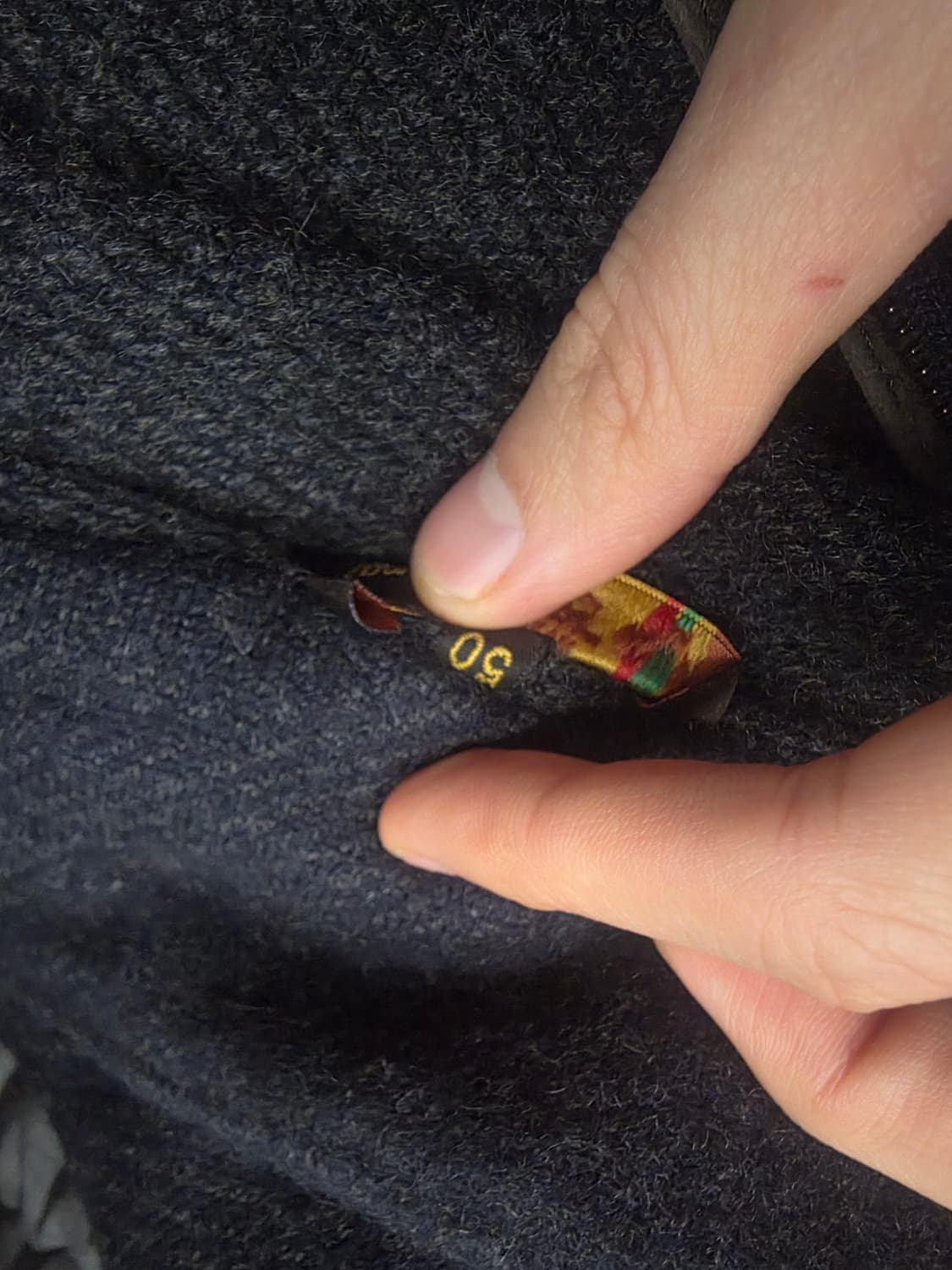 [800만원]로로피아나 로드스터 캐시미어 가디건자켓 팝니다 상품이미지7