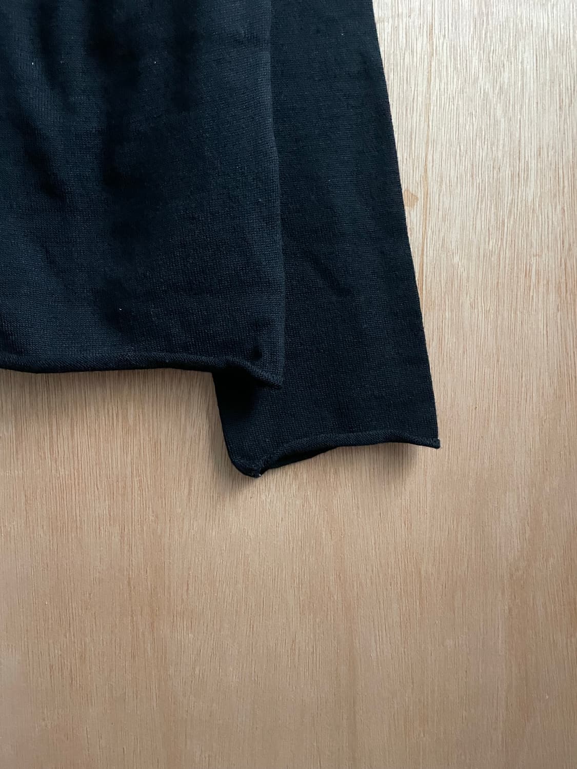 꼼데가르송 옴므플러스 서클 패치 컷오프 니트 상품이미지5