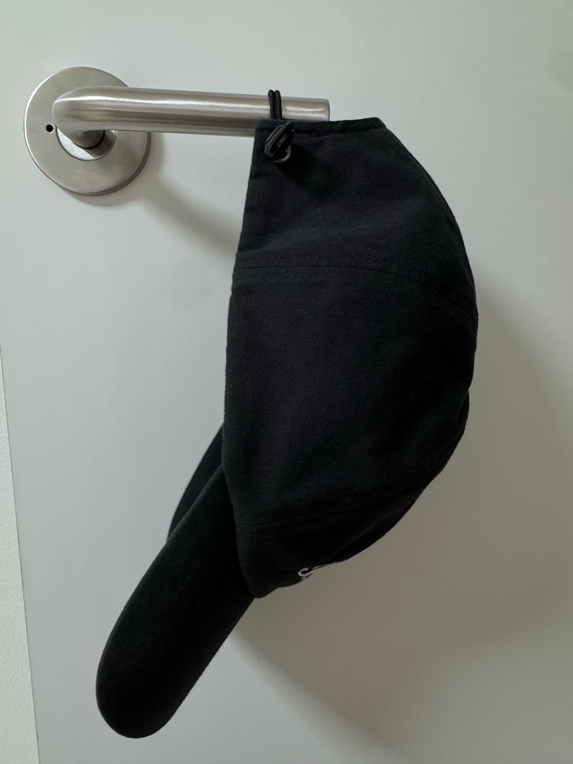 미스치프 스트링 볼캡 블랙 상품이미지3