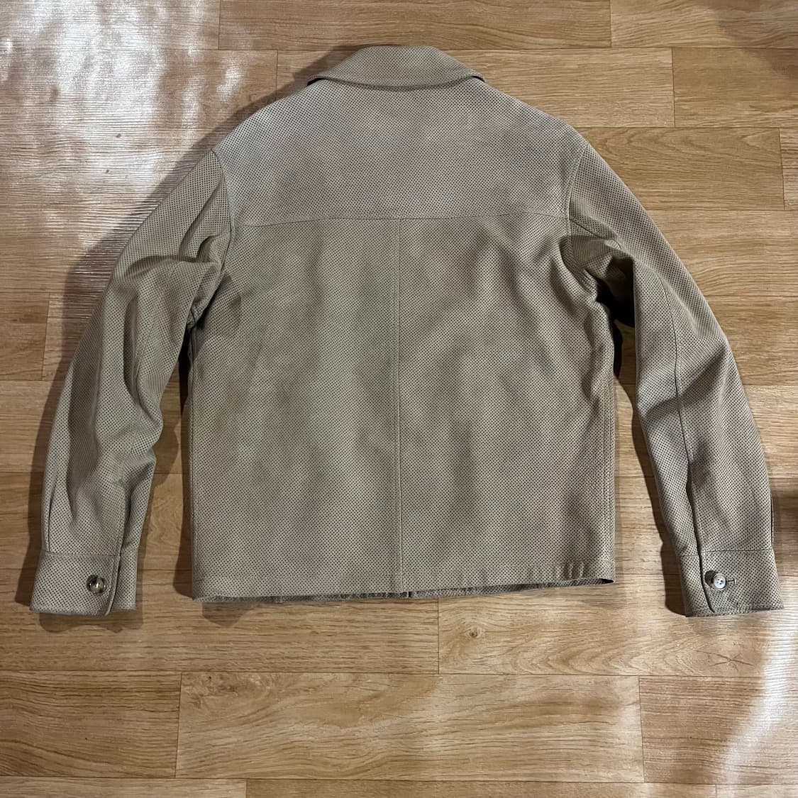 [100] 에르메네질도 제냐 펀칭 가죽자켓 상품이미지7